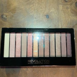 Makeup Revolution Redemption eyeshadow palette 3